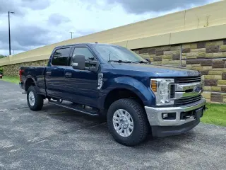 Ford F-250 Super Duty 2019 4x4 King Ranch 4dr Crew Cab 6.8 ft. SB Pickup