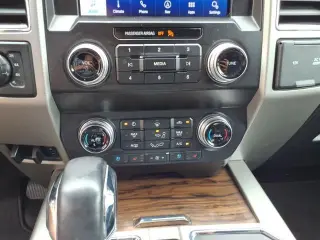 Ford F-150 2020 4x4 XL 4dr SuperCrew 5.5 ft. SB