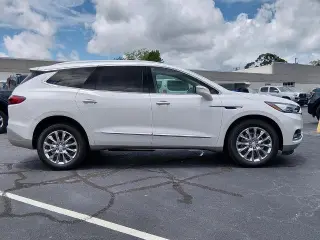 Buick Enclave 2021 4x4 Essence 4dr Crossover