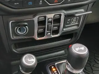 Jeep Wrangler Unlimited 2021 4x4 Sahara 4xe 4dr SUV