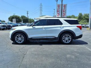 Ford Explorer 2021 XLT 4dr SUV
