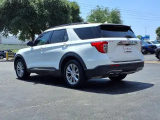 Ford Explorer 2021 XLT 4dr SUV