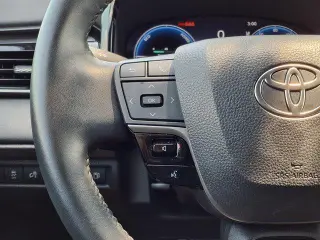 Toyota Camry 2025 SE 4dr Sedan