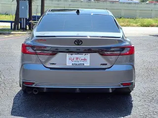 Toyota Camry 2025 SE 4dr Sedan