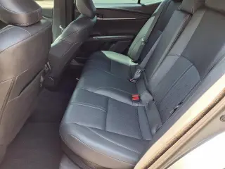 Toyota Camry 2025 SE 4dr Sedan
