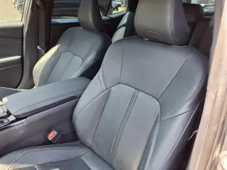 Toyota Camry 2025 SE 4dr Sedan
