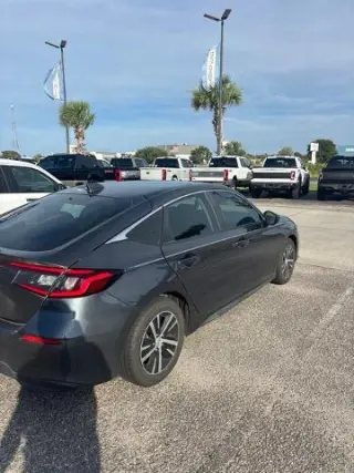 Honda Civic 2023 LX 4dr Hatchback