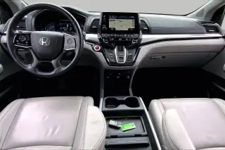 Honda Odyssey 2023 Touring 4dr Mini-Van