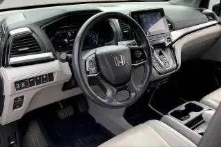 Honda Odyssey 2023 Touring 4dr Mini-Van