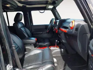 Jeep Wrangler Unlimited 2012 4x4 Sahara 4dr SUV