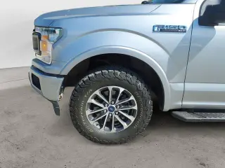 Ford F-150 2020 4x4 XL 4dr SuperCrew 6.5 ft. SB