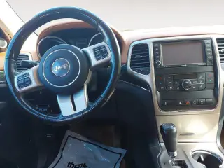 Jeep Grand Cherokee 2011 4x4 Overland Summit 4dr SUV