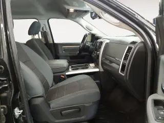 Ram 1500 2017 4x2 Big Horn 4dr Crew Cab 5.5 ft. SB Pickup