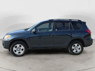 Toyota RAV4 2009 4x4 Base 4dr SUV w/ Third Row Package