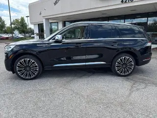 Lincoln Aviator 2020 AWD Black Label 4dr SUV