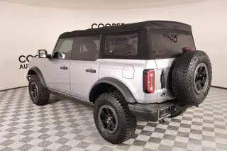 Ford Bronco 2021 4x4 Badlands Advanced 4dr SUV