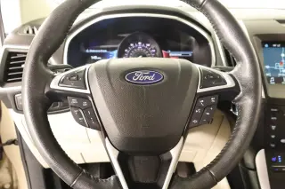 Ford Edge 2018 Titanium 4dr Crossover