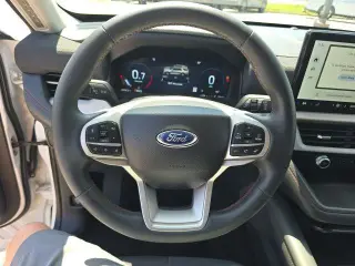 Ford Explorer 2025 AWD Active 4dr SUV