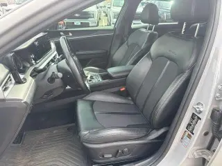 Kia K5 2023 GT-Line 4dr Sedan