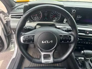 Kia K5 2023 GT-Line 4dr Sedan