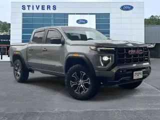 GMC Canyon 2024 4x4 AT4 4dr Crew Cab 5 ft. SB