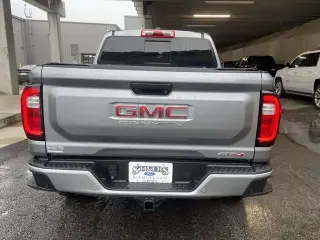 GMC Canyon 2024 4x4 AT4 4dr Crew Cab 5 ft. SB