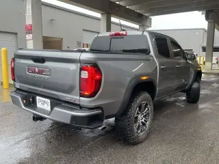 GMC Canyon 2024 4x4 AT4 4dr Crew Cab 5 ft. SB