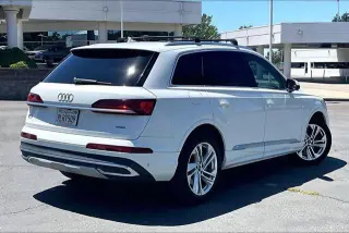 Audi Q7 2021 AWD quattro Premium Plus 55 TFSI 4dr SUV