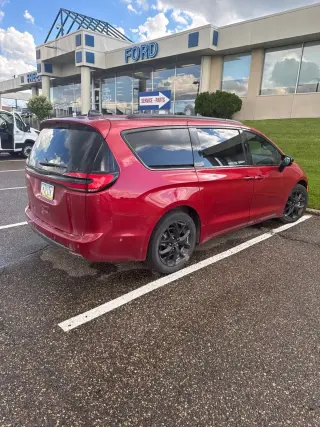 Chrysler Pacifica 2024 Touring L 4dr Mini-Van