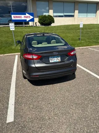 Ford Fusion 2016 SE 4dr Sedan