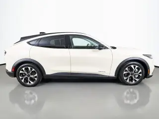 Ford Mustang Mach-E 2025 AWD Select 4dr SUV
