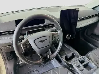 Ford Mustang Mach-E 2025 AWD Select 4dr SUV
