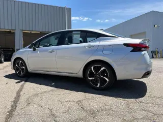 Nissan Versa 2024 SR 4dr Sedan