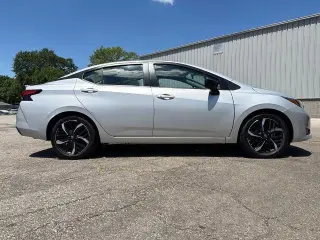 Nissan Versa 2024 SR 4dr Sedan