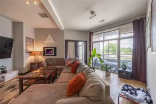 Propiedad en alquiler con 3 habitaciones y 2 baños en Chicago