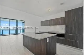 Propiedad en alquiler con 2 habitaciones y 2 baños en MIAMI