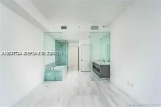 Propiedad en alquiler con 2 habitaciones y 2 baños en MIAMI