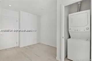 Propiedad en alquiler con 2 habitaciones y 2 baños en MIAMI