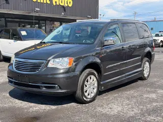 2012 Chrysler Town & Country