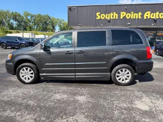 2012 Chrysler Town & Country
