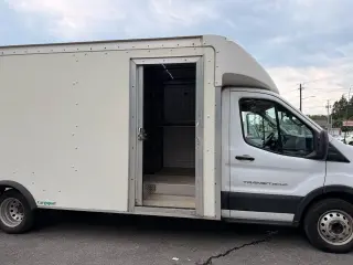 2021 Ford Transit Cutaway