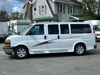 2014 GMC Savana