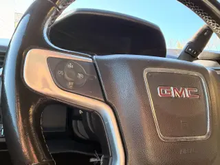 2020 GMC Yukon