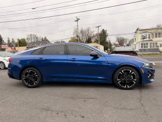 2022 Kia K5