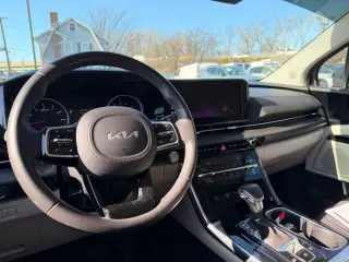 2024 Kia Carnival