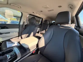 2024 Kia Carnival