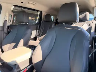 2024 Kia Carnival