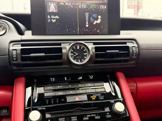 2023 Lexus IS