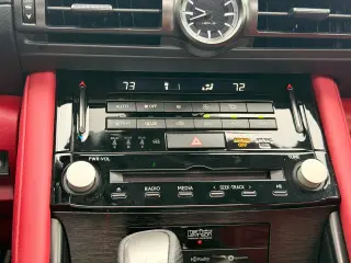 2023 Lexus IS