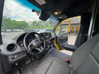 2021 Mercedes-Benz Sprinter Cargo Van